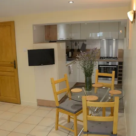 Jardin Du Petit Gatsby קרקסון